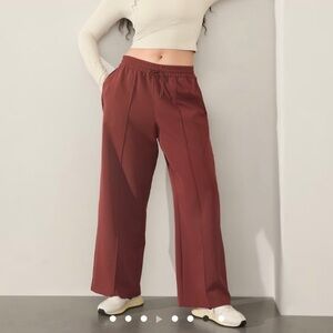 NWT Athleta Endeavor Relaxed Maroon Wide-Leg Pants